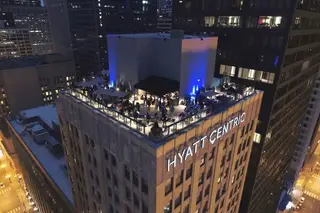 Aire Rooftop Bar