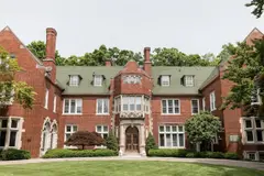 Aquinas College photo 2