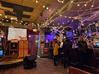 Cafe Mustache