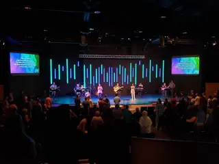 Crossroads Church - Avon