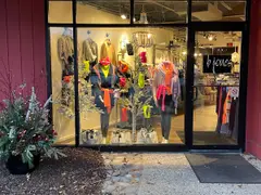 Edgebrook Shopping Center photo 3