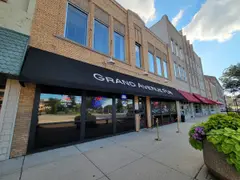 Grand Avenue Pub photo 2