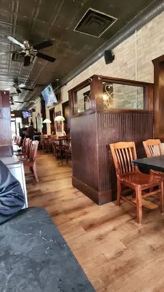 Griffin Grill & Pub photo 3