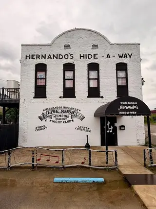 Hernando's Hideaway