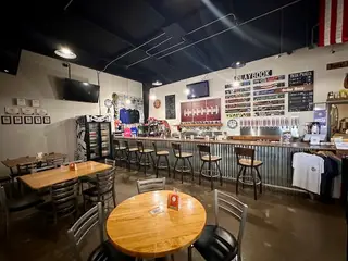 Hog Molly Brewing Co.