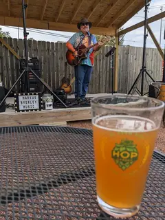 Hop Garden Brewing & Tap Room photo 4