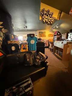 JiggyJamz Vinyl Records and CDs photo 4