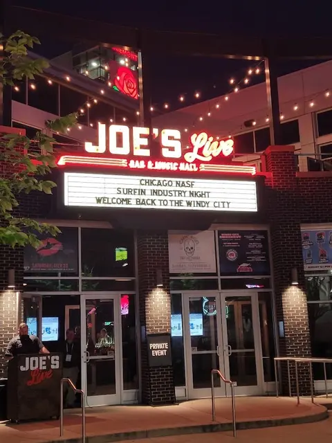 Joe's Live Rosemont