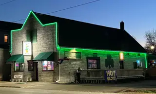 Kavanaugh's Hilltop Bar & Grill