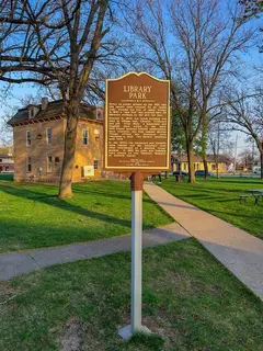 Library Park photo 2