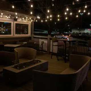 Local Bar & Grille