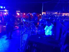 Los Globos photo 4