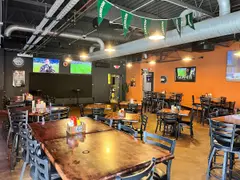 Louie's Tap House photo 2