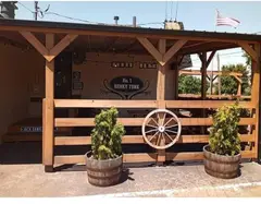 Lov's Whiskey Barrel Saloon photo 4