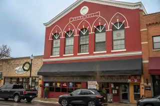 Mainstreet Bar & Grill
