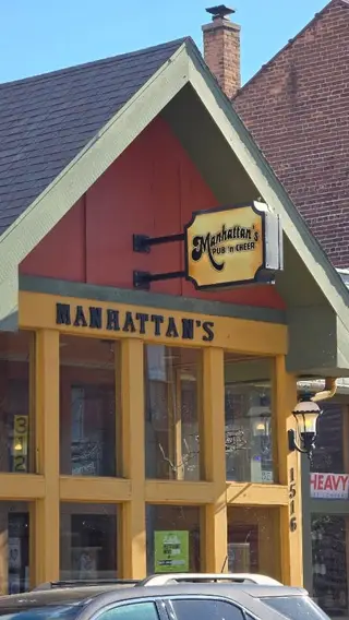 Manhattan's Pub 'n Cheer