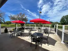 MoMo Bar N Grill photo 2