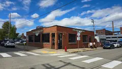 Mullaney's Harp & Fiddle Irish Pub photo 2