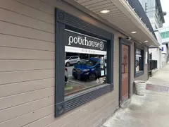 Oliver's Pourhouse photo 1