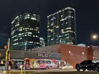Play Dance Bar