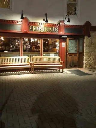 Quigley's Irish Pub