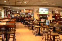 Rascals Bar & Grill photo 2