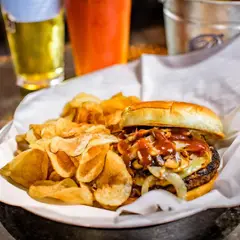 Rookies Pub and Grill photo 5