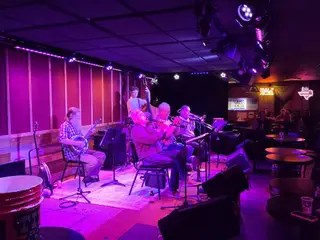 Rose Bowl Tavern
