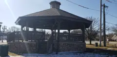 Rugaard Gazebo on the Prairie Path photo 1