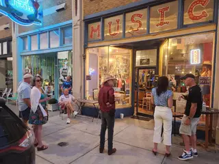South Main Sounds