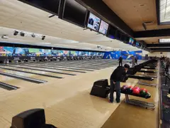 Lucky Strike Grand Rapids photo 4