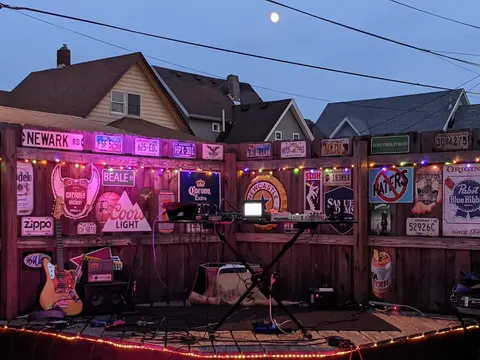 State Street Pub