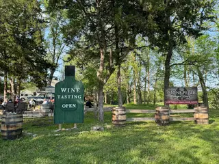Stone Pillar Vineyard & Winery