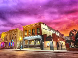 The Fharmacy Public House