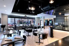 The Kitchen by Wolfgang Puck photo 2