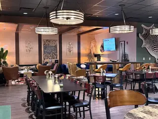 Tommie's Place