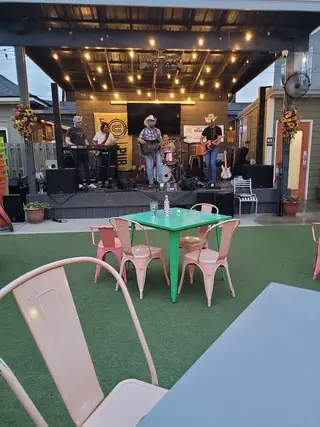 Union Pub and Social