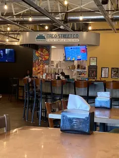West Social Tap & Table photo 4