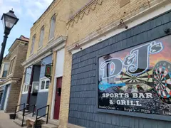 Wolfgram Sports Bar & Grill photo 1