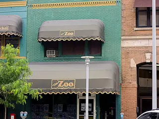 Zoo Bar